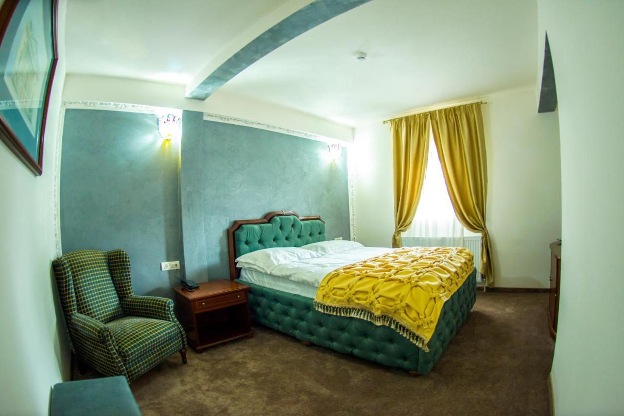 Voila Inn Predeal Extérieur photo
